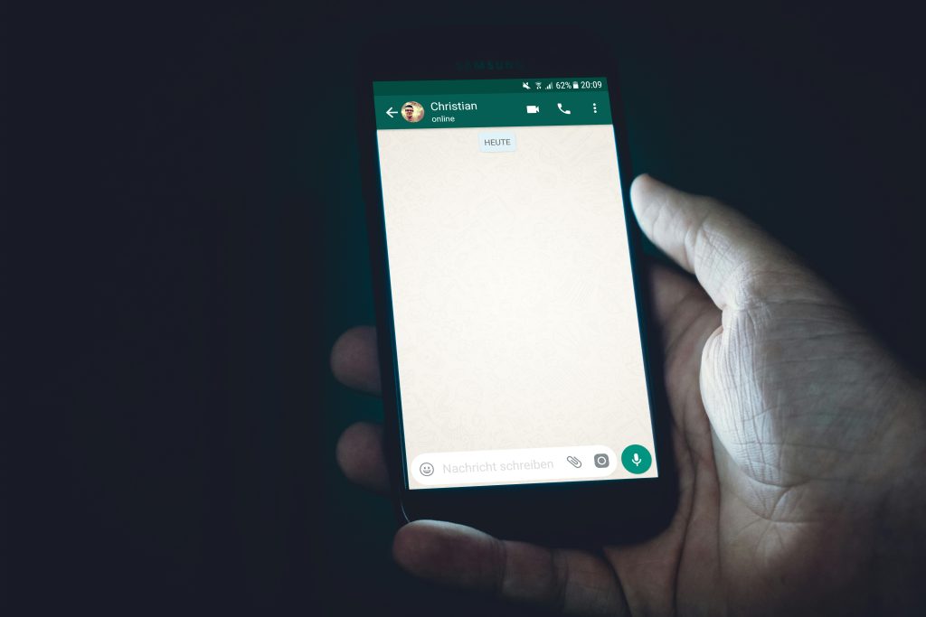 Conversación por whatsapp con la empresa